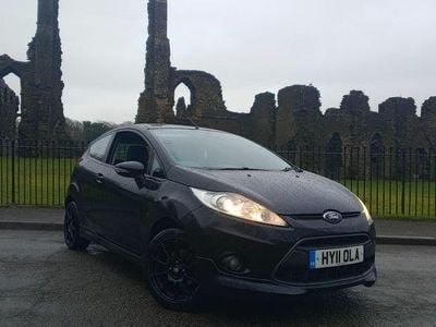 Used Ford Fiesta Zetec 118 HP (86 kW) 2011 Black Hatchback