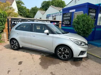 Used MG MG3 Exclusive 106 HP (77 kW) 2019 Silver Hatchback