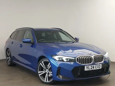 Usado BMW 320 M Sport 184 HP (135 kW) 2024 Azul Carrinha
