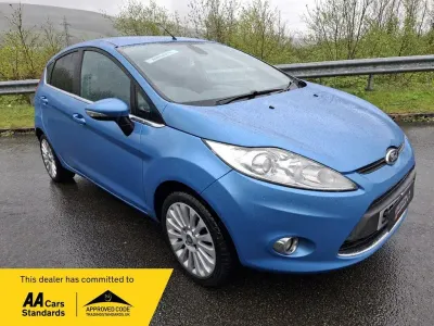 Used Ford Fiesta Titanium 94 HP (69 kW) 2009 Blue Hatchback