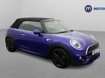 Begagnad Mini Cooper Cabriolet Sport 136 HK (100 kW) 2019 Blå Cab