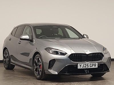 Begagnad BMW 120 M Sport 156 HK (114 kW) 2025 Grå Halvkombi