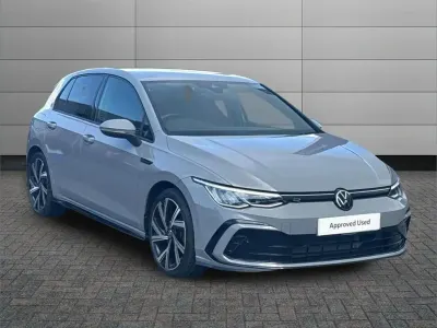 Second-hand VW Golf VIII R-line 147 CP (108 kW) 2023 Gri Hatchback