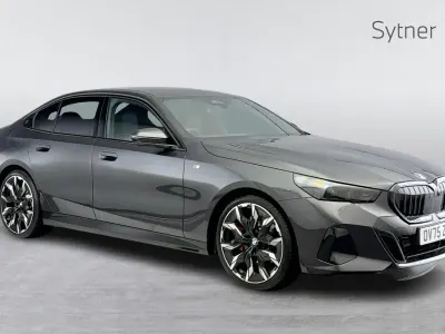 Begagnad BMW 520 M Sport 205 HK (150 kW) 2025 Grå