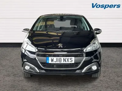 Second-hand Peugeot 208 Allure Premium 82 CP (60 kW) 2018 Negru Hatchback
