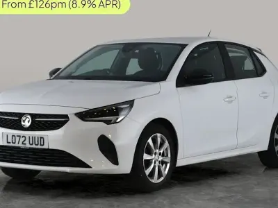 Used Vauxhall Corsa Design Edition 75 HP (55 kW) 2022 White Hatchback