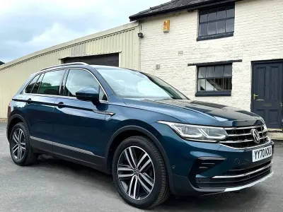Used VW Tiguan Elegance 150 HP (110 kW) 2021 Blue SUV