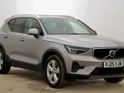 Used Volvo XC40 Core 161 HP (118 kW) 2026 SUV
