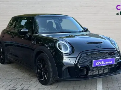 Used Mini Cooper Sport 204 HP (150 kW) 2024 Black Hatchback