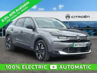 Begagnad Citroën e-C4 114 kW (156 HK) 2025 Grå Halvkombi