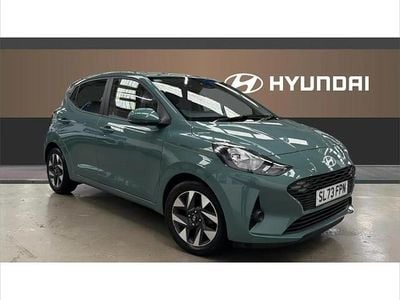 Used Hyundai i10 Advanced 67 HP (49 kW) 2023 Green Hatchback