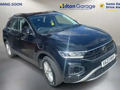 Używany VW T-Roc Life 150 KM (110 kW) 2023 Czarny SUV
