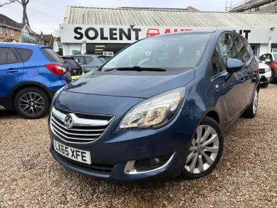 Used Vauxhall Meriva 110 HP (80 kW) 2015 Blue MPV