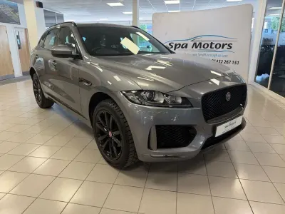 Usado Jaguar F-Pace Chequered Flag 2019 Cinzento SUV