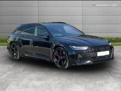 Usado Audi RS6 Advanced 600 CV (441 kW) 2021 Negro Familiar