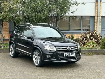 Second-hand VW Tiguan R-line 177 CP (130 kW) 2014 Negru SUV