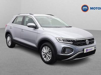 Used VW T-Roc Life 150 HP (110 kW) 2024 Silver SUV