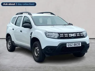 Used Dacia Duster Essentiel 90 HP (66 kW) 2023 White SUV