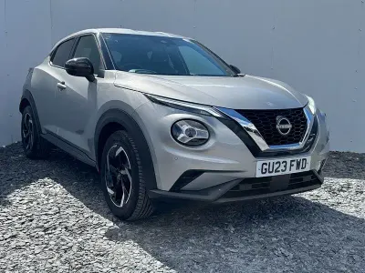 Used Nissan Juke N-Connecta 114 HP (83 kW) 2023 Silver SUV
