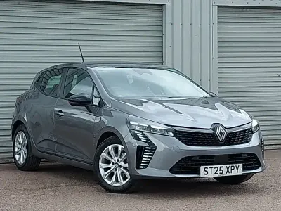 Used Renault Clio Evolution 90 HP (66 kW) 2025 Grey Hatchback
