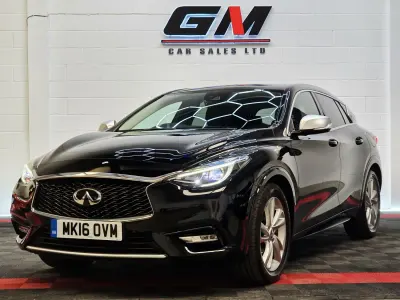 Used Infiniti Q30 Business Executive 2016 Black Hatchback