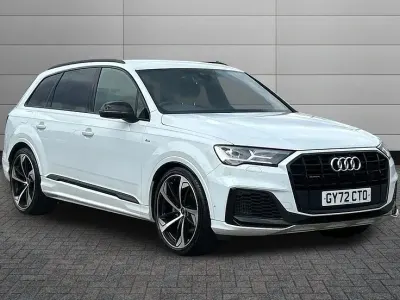 Used Audi Q7 Black Edition 340 HP (250 kW) 2022 Glacier white SUV