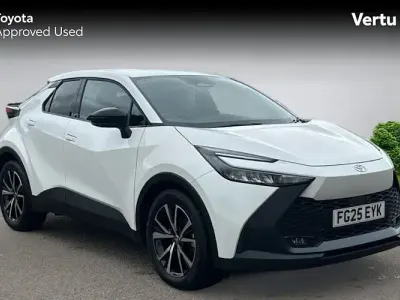 Used Toyota C-HR Design 140 HP (102 kW) 2025 White SUV