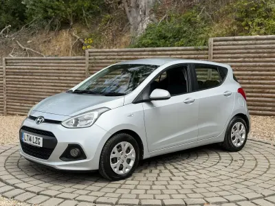 Used Hyundai i10 SE 87 HP (63 kW) 2014 Silver Hatchback