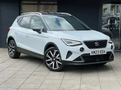 Used Seat Arona FR 108 HP (79 kW) 2023 White SUV
