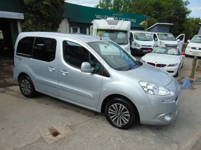 Used Peugeot TePee S 2015 Silver MPV