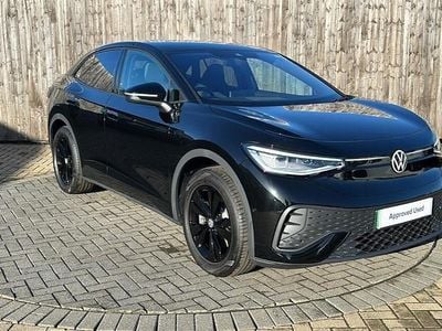 New 2025 VW ID.4 Black Edition SUV | £34,999 (Good price)
