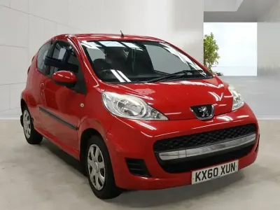 Used Peugeot 107 68 HP (50 kW) 2010 Red Hatchback
