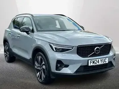 Używany Volvo XC40 Ultimate 194 KM (142 kW) 2024 Szary SUV
