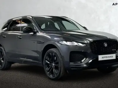 Begagnad Jaguar F-Pace R-Dynamic 404 HK (297 kW) 2024 Grå SUV