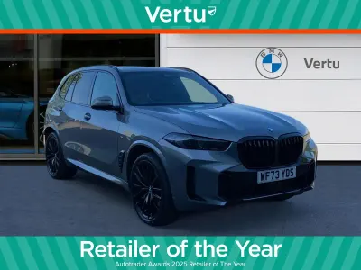 Używany BMW X5 M Sport 352 KM (258 kW) 2023 Szary SUV