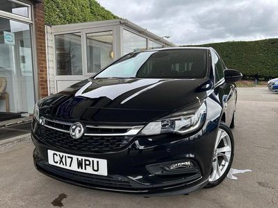 Used Vauxhall Astra SRi 150 HP (110 kW) 2017 Black Hatchback