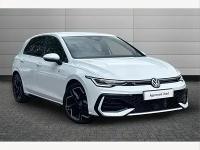 Used VW Golf VIII R-line 147 HP (108 kW) 2025 White Hatchback
