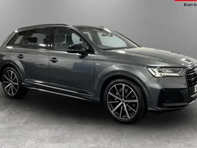 Used Audi Q7 Black Edition 340 HP (250 kW) 2022 Grey SUV