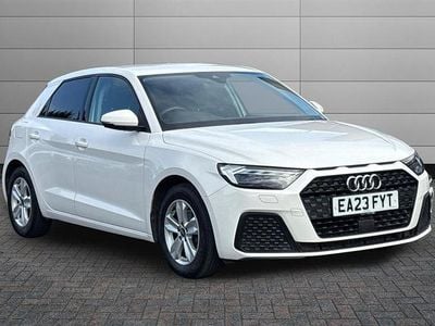 Used Audi A1 Advanced 110 HP (80 kW) 2023 White SUV