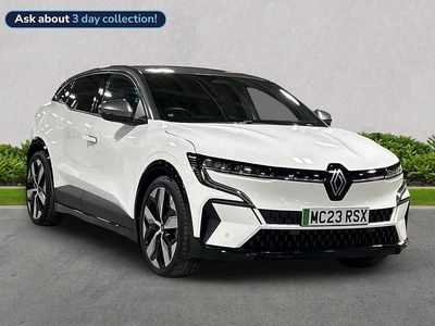 Used Renault Megane E-Tech Techno 161 kW (220 HP) 2023 White/grey Hatchback