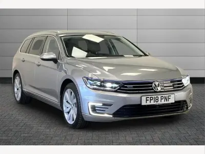 Begagnad VW Passat Advance 218 HK (160 kW) 2018 Silver Kombi