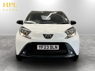 Used Toyota Aygo X 72 HP (52 kW) 2023 White SUV