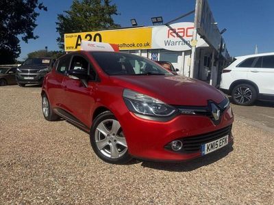 Red Used 2015 Renault Clio IV Dynamique Hatchback | £5,299 (Fair price)