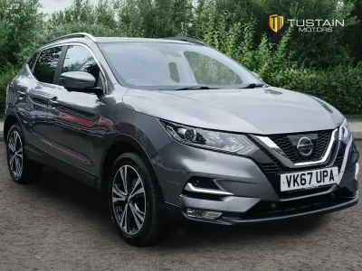 Used Nissan Qashqai N-Connecta 110 HP (80 kW) 2017 Grey SUV