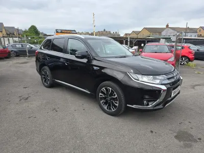Used Mitsubishi Outlander P-HEV 2016 Black Estate