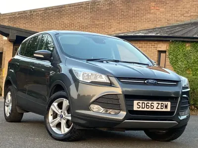 Used Ford Kuga Zetec 120 HP (88 kW) 2016 Grey SUV