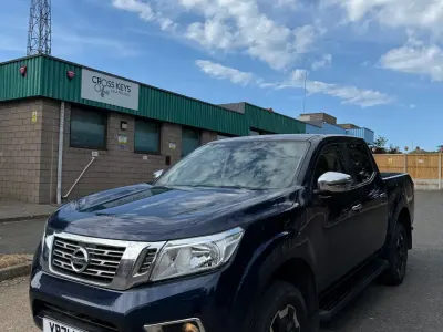Used Nissan Navara N-Connecta 190 HP (139 kW) 2021 Blue Pickup
