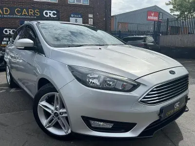 Used Ford Focus Zetec 125 HP (91 kW) 2018 Silver Hatchback