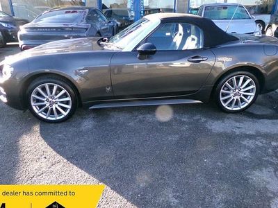 Bronze Used 2017 Fiat 124 Spider Lusso Cabriolet | £11,495 (Fair price)