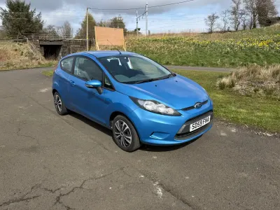 Second-hand Ford Fiesta Style 2009 Albastru Hatchback